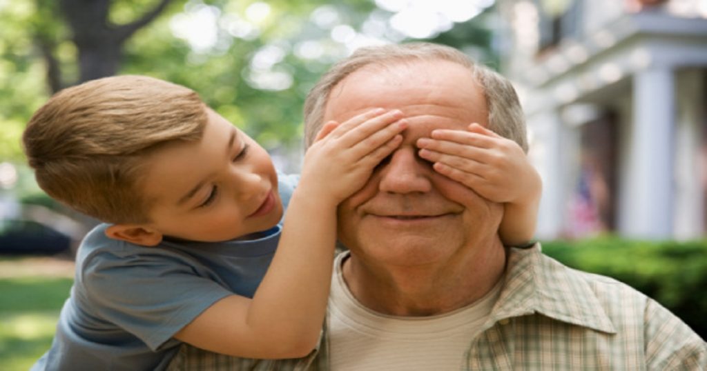 Por que as crianças precisam de seus avós