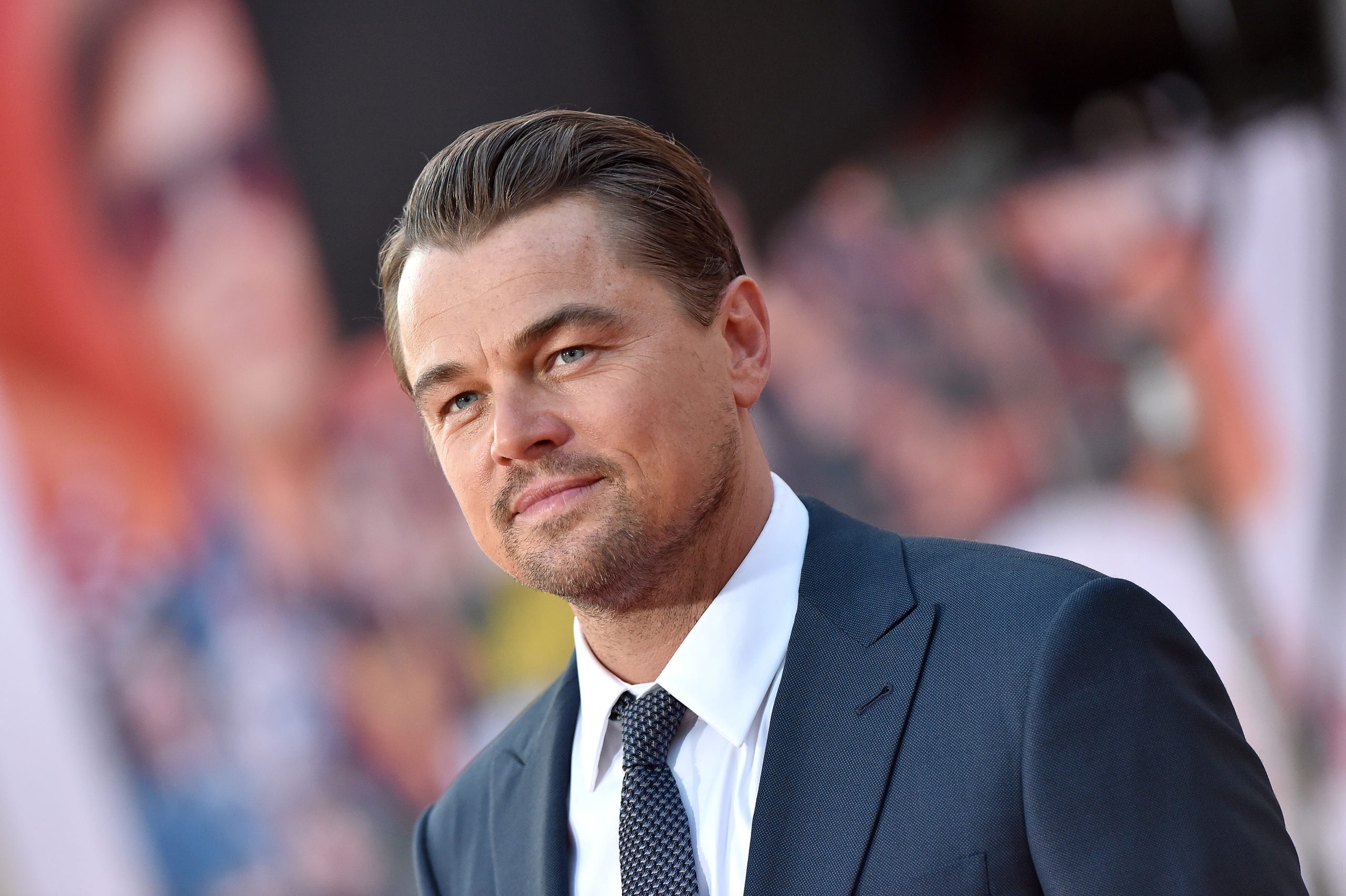 Leonardo DiCaprio e Apple criam fundo que já conseguiu 12.7 milhões de dólares para doar alimentos durante pandemia